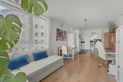 1 bedroom apartment to rent, Station Road, Wood Green N22