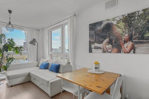 1 bedroom apartment to rent, Station Road, Wood Green N22