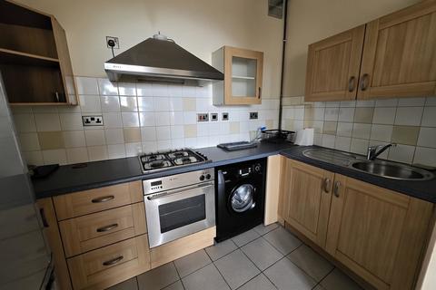 1 bedroom flat to rent, Courthill Road, Lewisham SE13