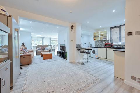 undefined, Roughdown Avenue, Hemel Hempstead, HP3