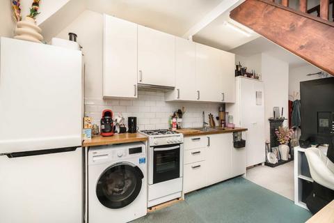 undefined, Dunstans Grove, London SE22