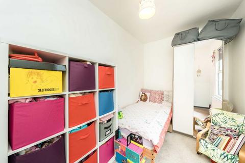 undefined, Dunstans Grove, London SE22