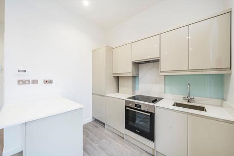 1 bedroom flat to rent, Wimbledon Hill Road, LONDON SW19