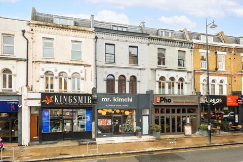 undefined, Wimbledon Hill Road, London SW19