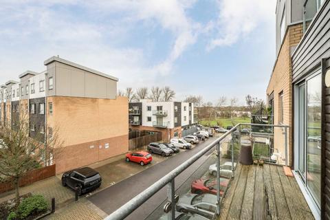 undefined, Talbot Close, Mitcham CR4