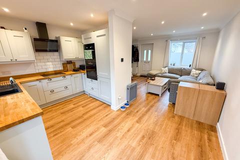 undefined, Kings Coombe Drive, Newton Abbot TQ12