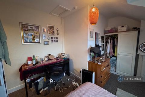 2 bedroom flat to rent, Chesterfield Road, St. Andrews, Bristol, BS6