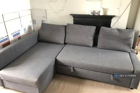 undefined, Hillfield Avenue, London, N8