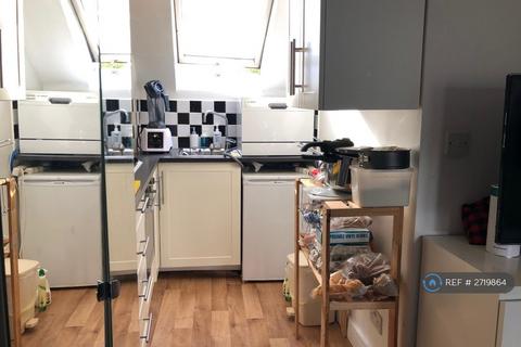 undefined, Hillfield Avenue, London, N8