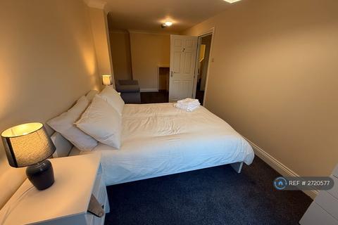 undefined, Franklin Avenue, Tadley, RG26