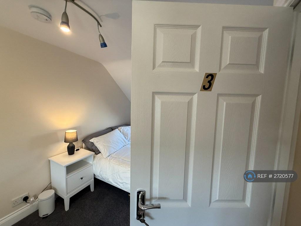 Room 3