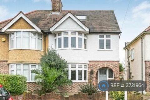 undefined, Nelson Gardens, Hounslow, TW3