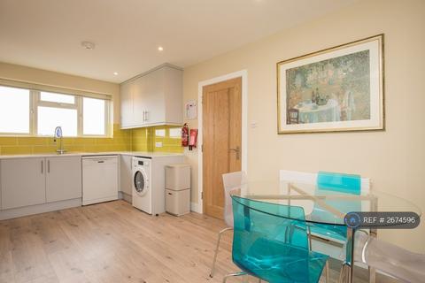 undefined, Southway, Guildford, GU2