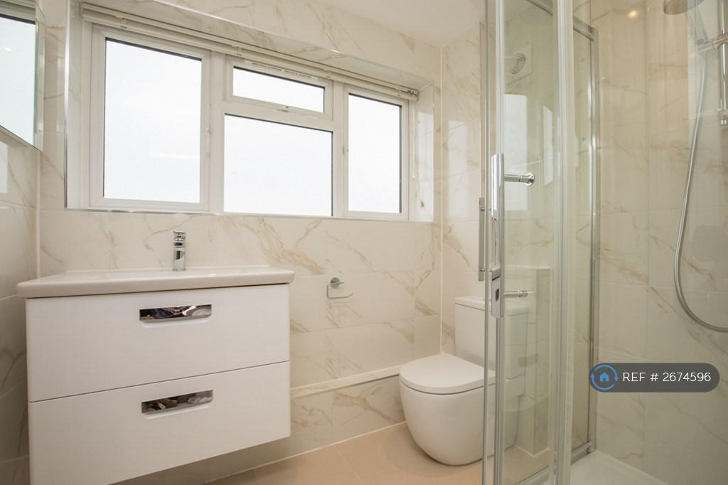 Shower Room 1