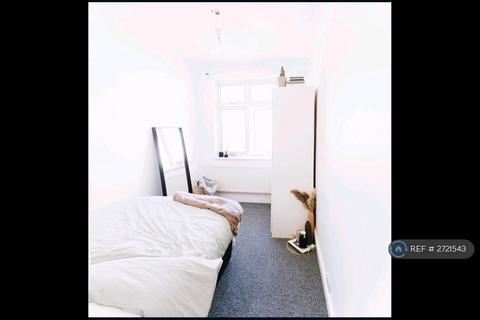 undefined, London, London, SE6