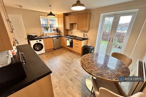 undefined, Larwood Drive, Bradford, BD10