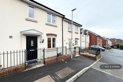 3 bedroom terraced house to rent, Clapham Close, Swindon, SN2