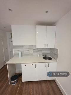 1 bedroom flat to rent, Brentmead Place, London, NW11