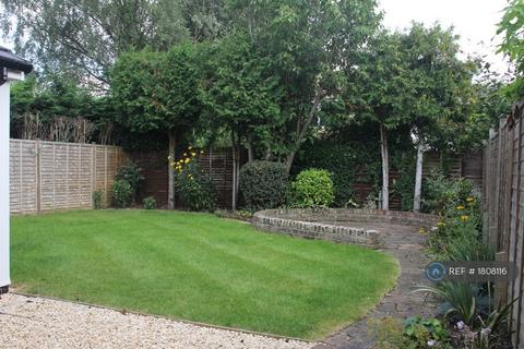 undefined, Pear Tree Close, Seer Green, Beaconsfield, HP9