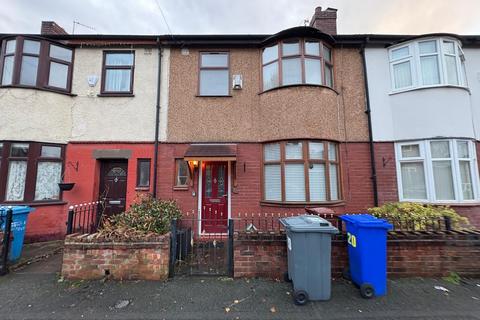 3 bedroom terraced house for sale, Ashfield Grove, Manchester