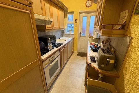 3 bedroom terraced house for sale, Ashfield Grove, Manchester