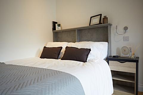 undefined, Apt 13, 113 The Headrow, The Headrow LS1