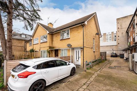 undefined, Acacia Grove, New Malden, KT3