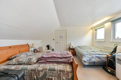undefined, Acacia Grove, New Malden, KT3