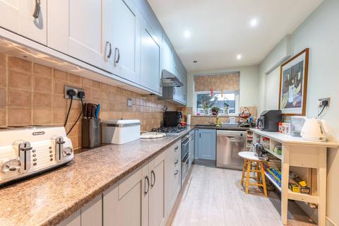 4 bedroom semi-detached house for sale, Whitton Avenue West, Greenford, UB6