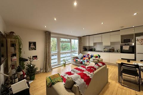 4 bedroom apartment to rent, Flat 8, Fallowfield M14