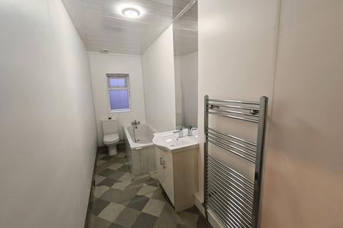 undefined, Newlands Place, Bradford, BD3