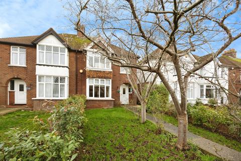 3 bedroom semi-detached house for sale, Hythe Road, Ashford, TN24 0