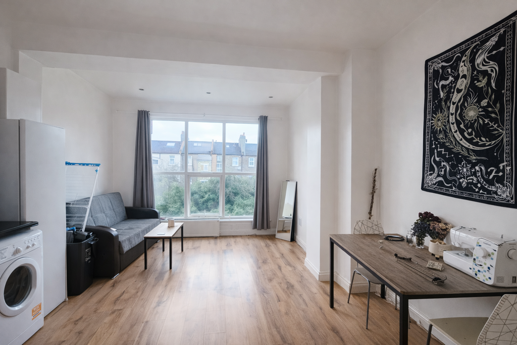 Apartment in London - View 2