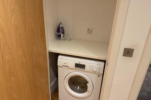 undefined, 8 Brandfield Street, Edinburgh, EH3 8AS