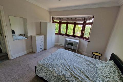 undefined, Suffolk Road