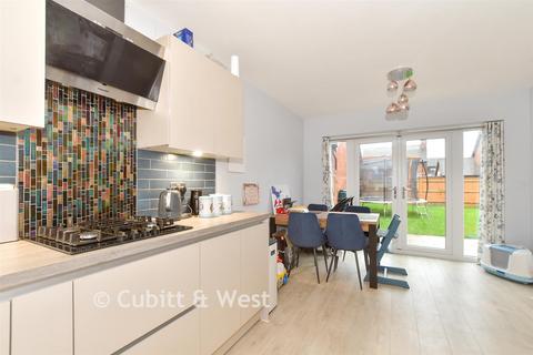 undefined, Bellevue Farm Road, Pease Pottage, Crawley, West Sussex