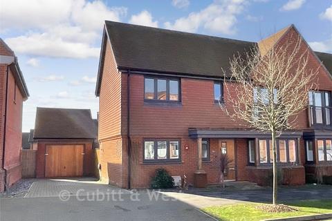 undefined, Bellevue Farm Road, Crawley RH11