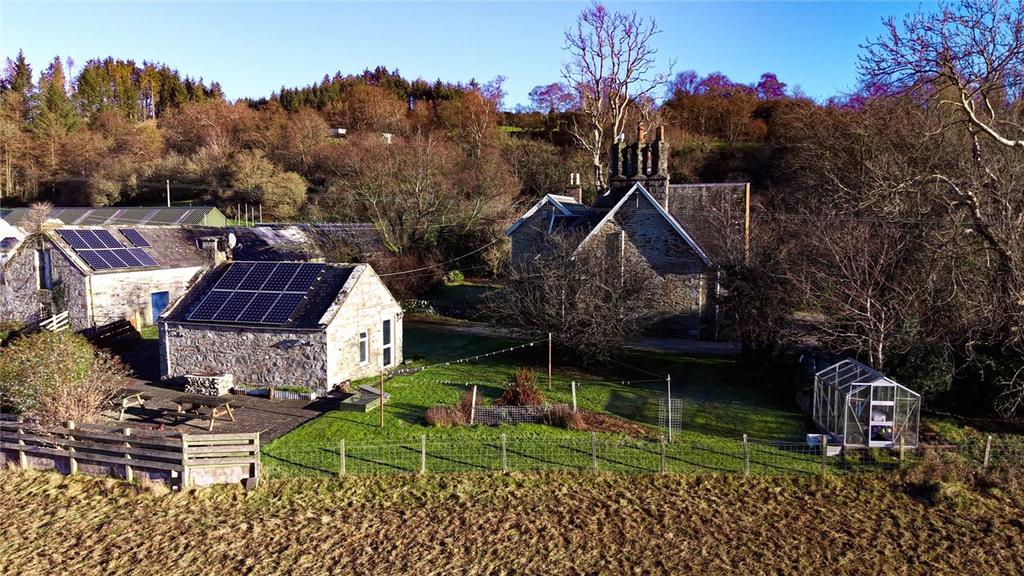 Dalmalin Lodge