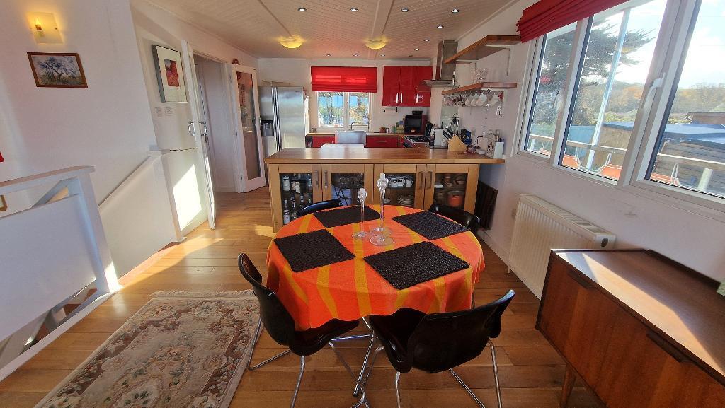 Dining Room/Kitchen