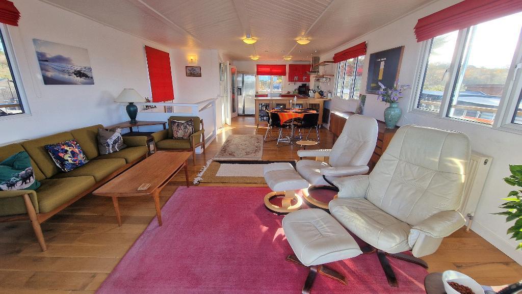 Sitting Room/Dining Room/Kitchen