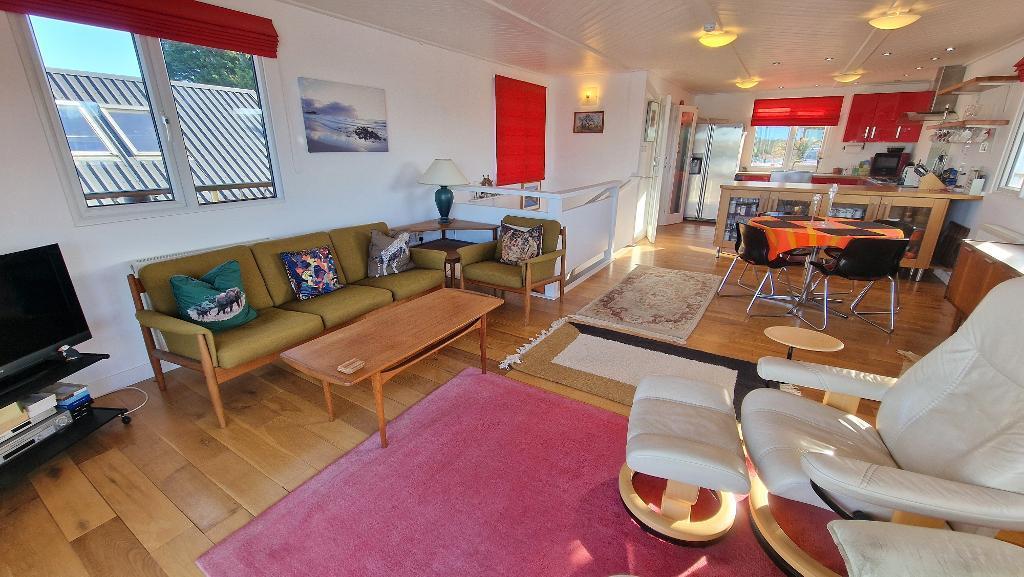 Sitting Room/Dining Room/Kitchen