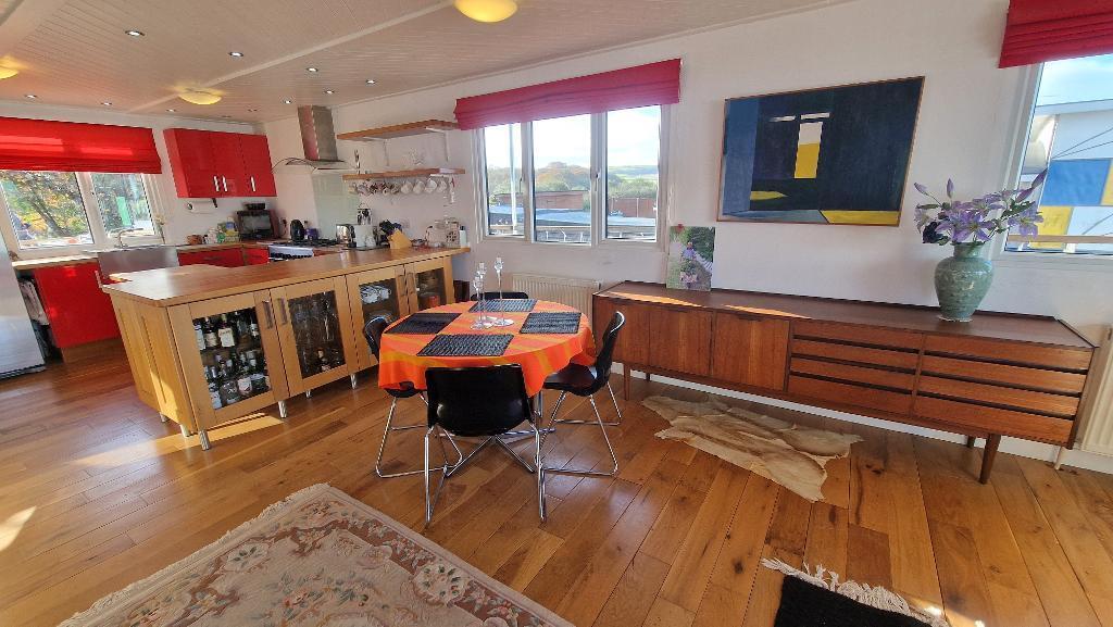 Dining Room/Kitchen