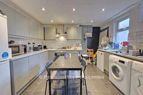 undefined, Manor Drive, Hyde Park LS6