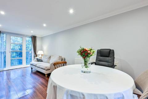1 bedroom flat for sale, Gateway House, Guildford, GU1