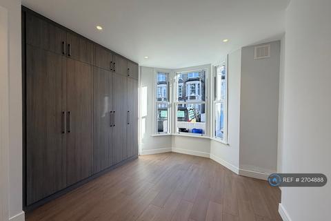 2 bedroom flat to rent, Portnall Road, London, W9