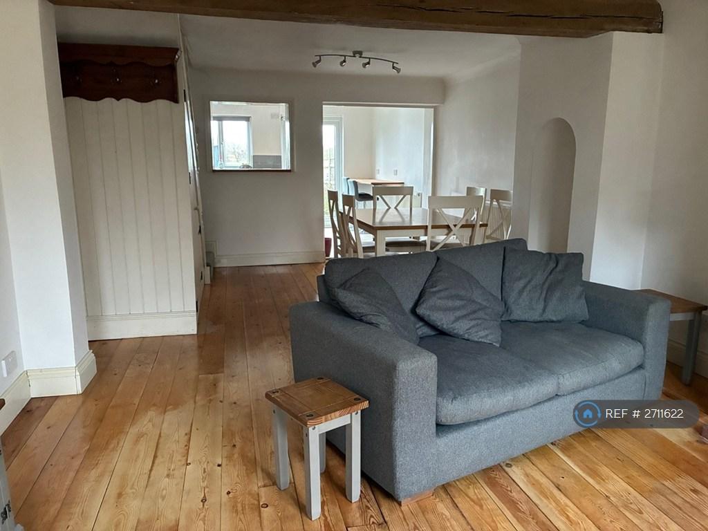 Frontroom