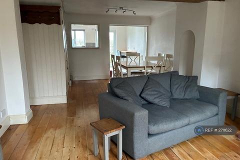 undefined, Leys Cottages, Paddock Wood, Tonbridge, TN12