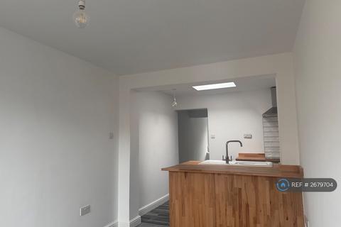1 bedroom terraced house to rent, Park Road, Lowestoft, NR32