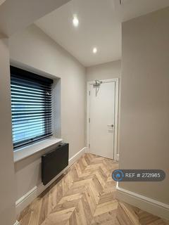3 bedroom flat to rent, Pembroke Road, Shirehampton Bristol, BS11