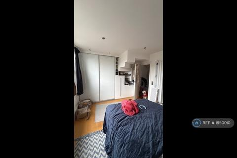 undefined, Greenfield Road, London, N15